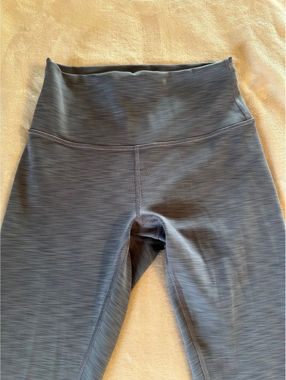 Lululemon Wunder Train High-Rise Crop 21